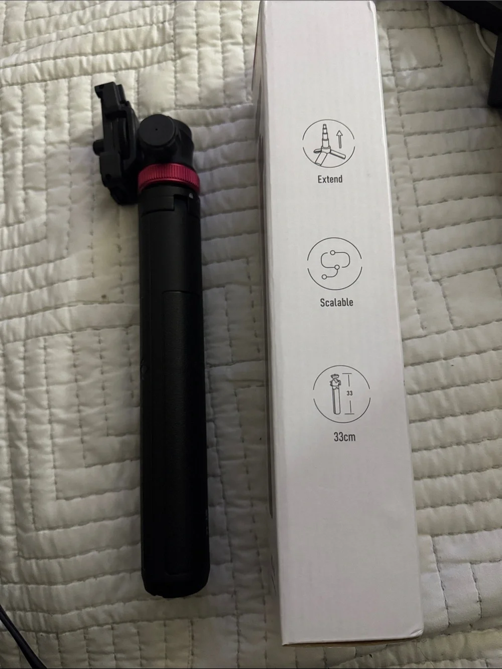 MT-44 Black Extendable Vlog Tripod